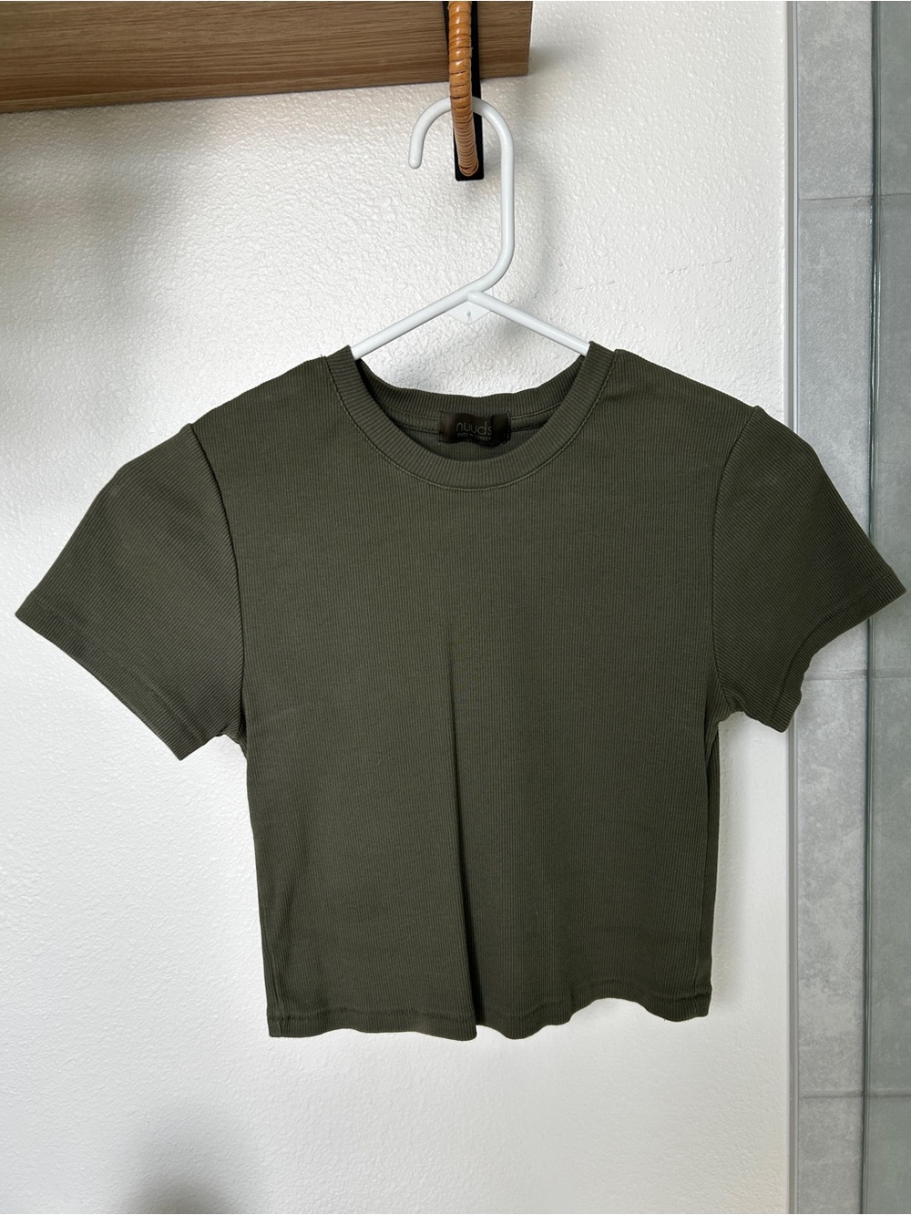 nuuds Olive Ribbed baby Tee